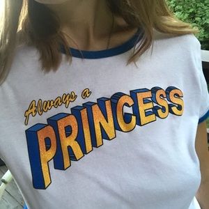 Graphic tee! Cute princess print T-shirt